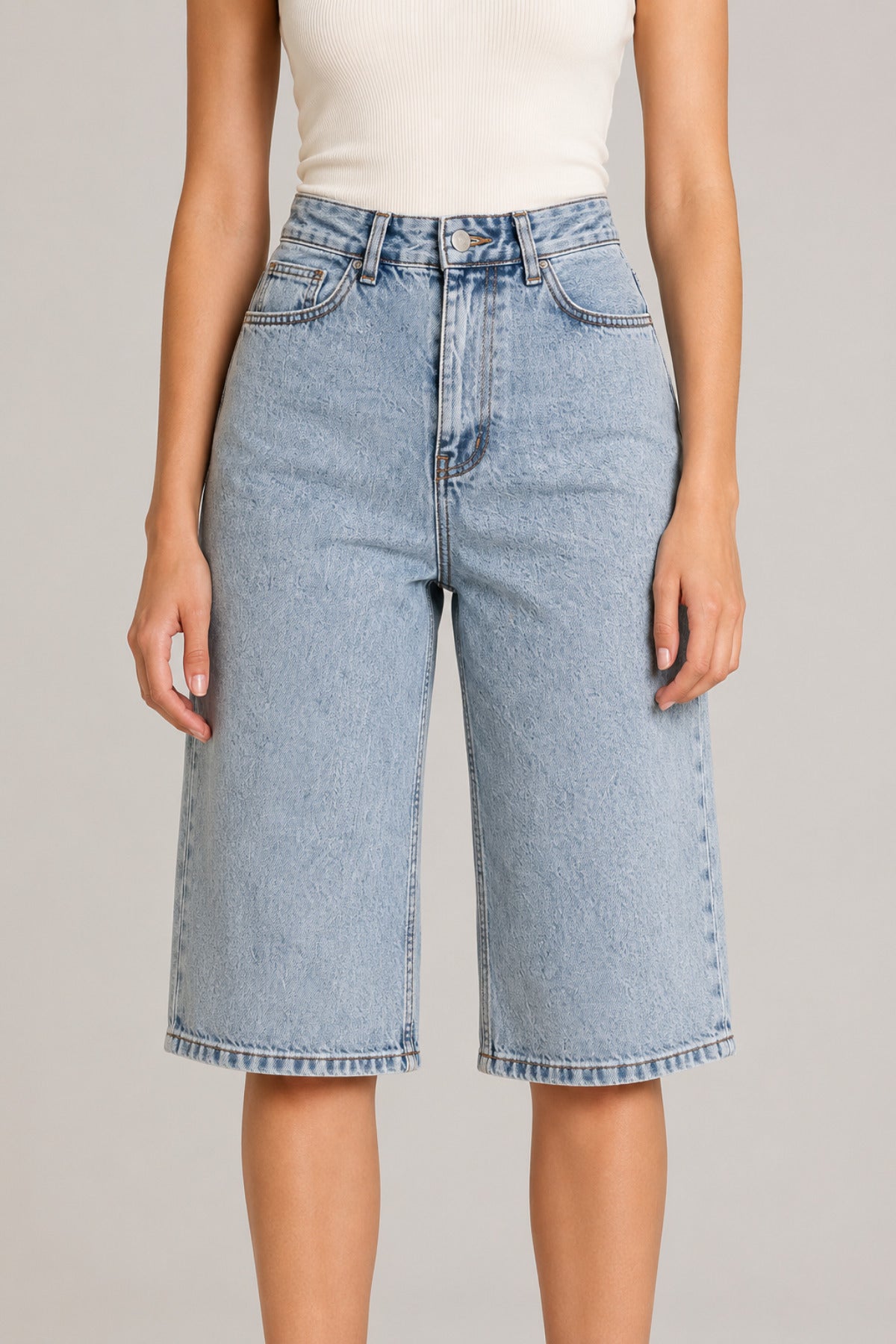 Yüksek Bel Geniş Paça Bermuda Denim Kadın Şort - Ivoire Wear